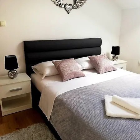 Apartment Valerie Kastela