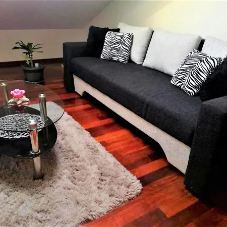 Valerie Apartment
